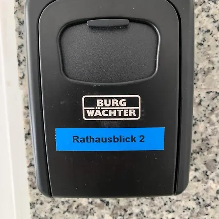Best-preis Rathausblick 2 - Zentrale Lage In - 2 Personen - Einzelzimmer - Vollausstattung - Wlan / Prime & Self-check-in * Wittenberge