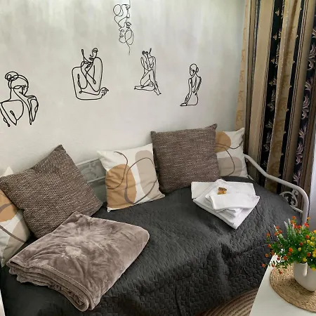 Best-preis Rathausblick 2 - Zentrale Lage In - 2 Personen - Einzelzimmer - Vollausstattung - Wlan / Prime & Self-check-in *