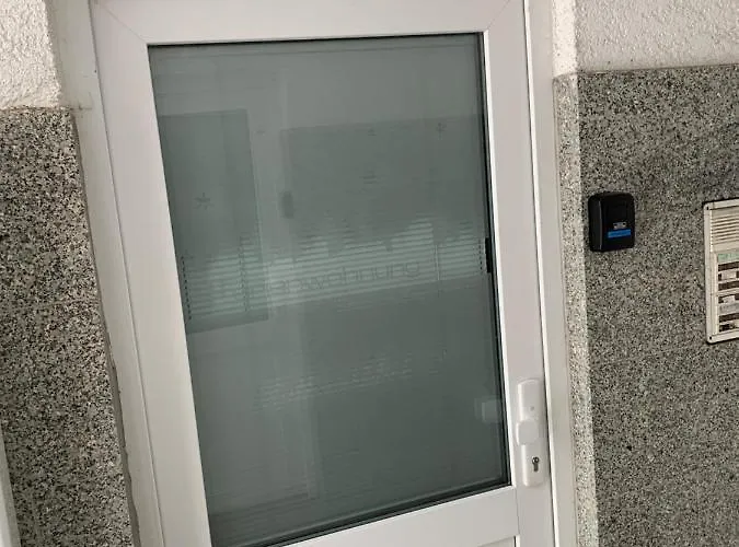 Best-preis Rathausblick 2 - Zentrale Lage In - 2 Personen - Einzelzimmer - Vollausstattung - Wlan / Prime & Self-check-in