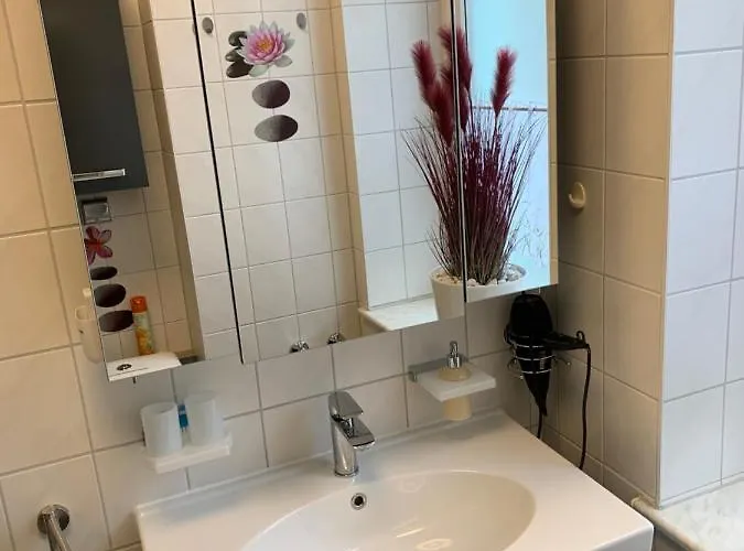 Apartamento Best-preis Rathausblick 2 - Zentrale Lage In - 2 Personen - Einzelzimmer - Vollausstattung - Wlan / Prime & Self-check-in Wittenberge