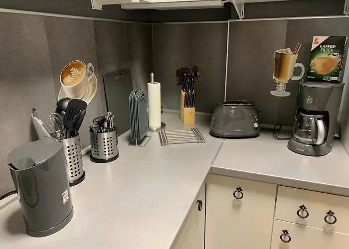 Best-preis Rathausblick 2 - Zentrale Lage In - 2 Personen - Einzelzimmer - Vollausstattung - Wlan / Prime & Self-check-in Wittenberge