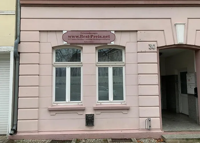 Apartamento Best-preis Rathausblick 2 - Zentrale Lage In - 2 Personen - Einzelzimmer - Vollausstattung - Wlan / Prime & Self-check-in *