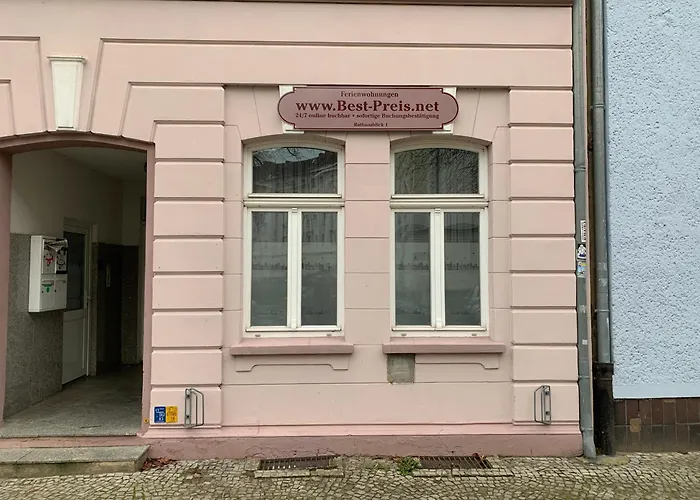 Best-preis Rathausblick 2 - Zentrale Lage In - 2 Personen - Einzelzimmer - Vollausstattung - Wlan / Prime & Self-check-in Appartement *